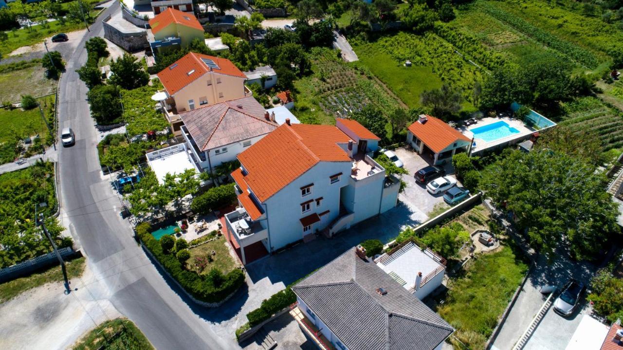 Family Friendly Apartments With A Swimming Pool Supetarska Draga - Donja, Rab - 2019 Esterno foto