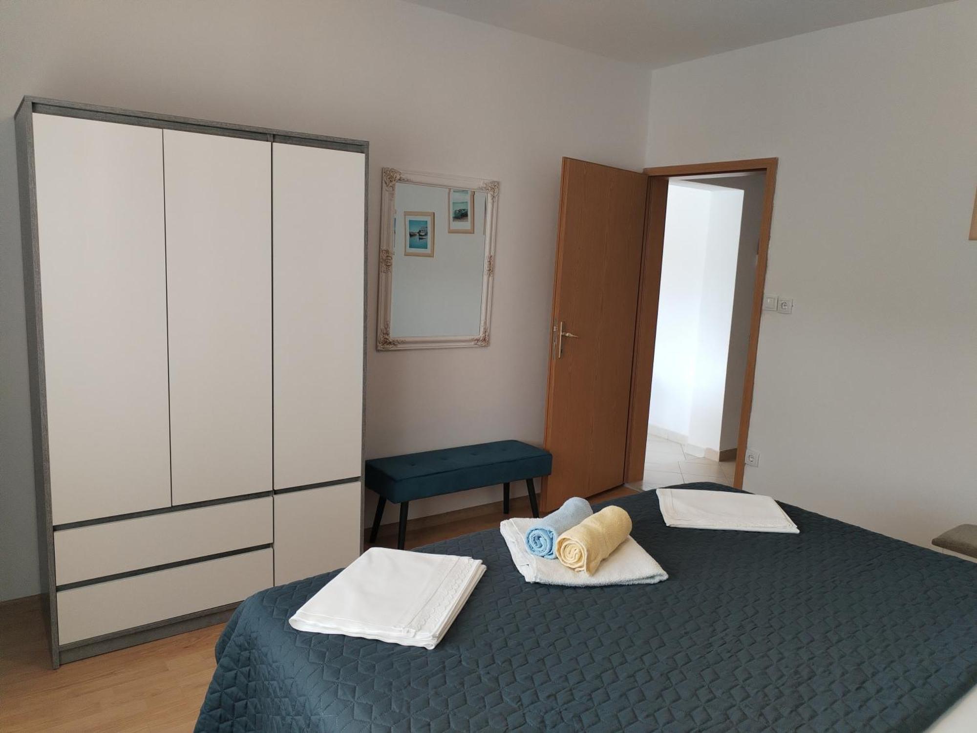 Family Friendly Apartments With A Swimming Pool Supetarska Draga - Donja, Rab - 2019 Camera foto