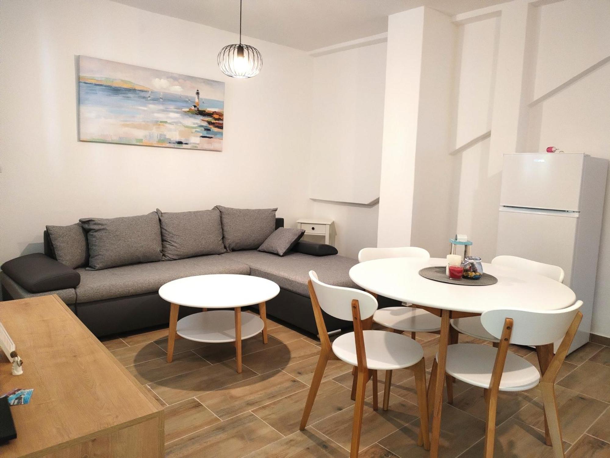 Family Friendly Apartments With A Swimming Pool Supetarska Draga - Donja, Rab - 2019 Esterno foto